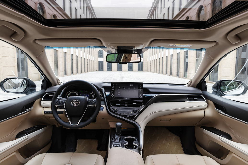 nội thất camry 2.0q 2024