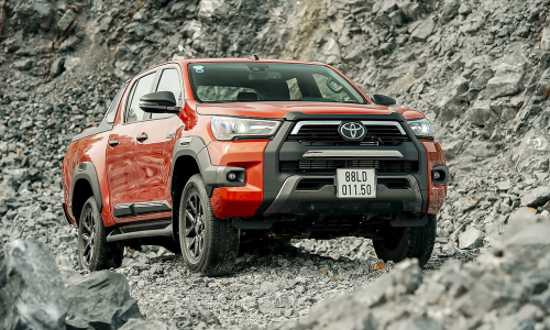 Toyota Hilux 2024